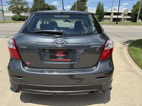 Used 2009 Toyota Matrix S FWD image 6