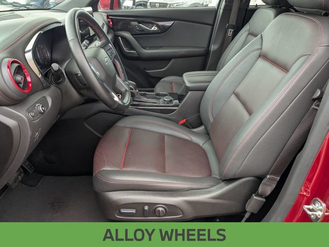 Used 2025 Chevrolet Blazer RS FWD image 14