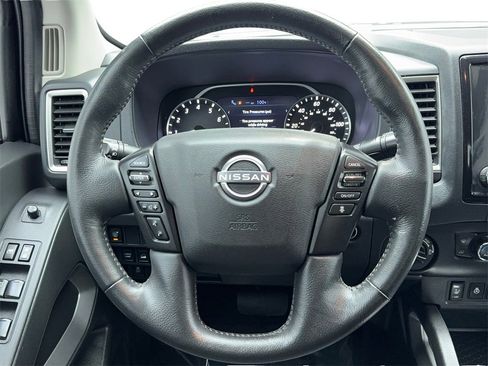 Used 2023 Nissan Frontier SV w/ SV Convenience Package image 19