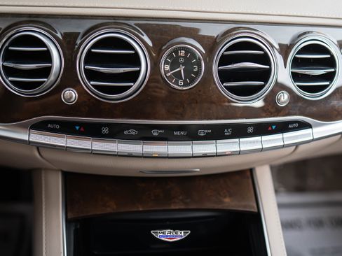 Used 2015 Mercedes-Benz S 550 Sedan image 34