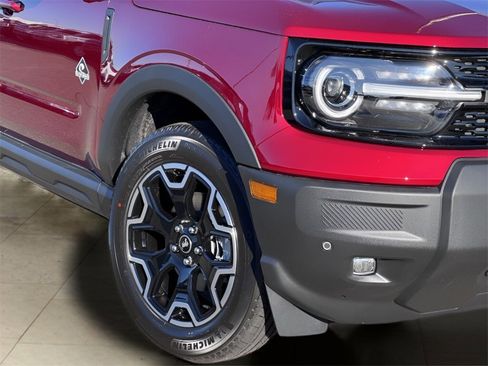 New 2025 Ford Bronco Sport Outer Banks w/ Outer Banks Tech Package+ image 45
