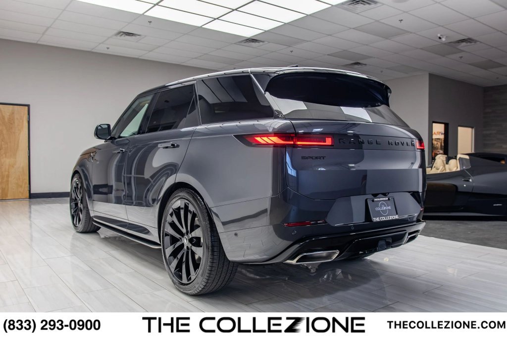 Used 2025 Land Rover Range Rover Sport Dynamic SE AWD/4WD image 17