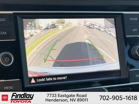 Used 2023 Volkswagen Atlas Cross Sport SE FWD image 28