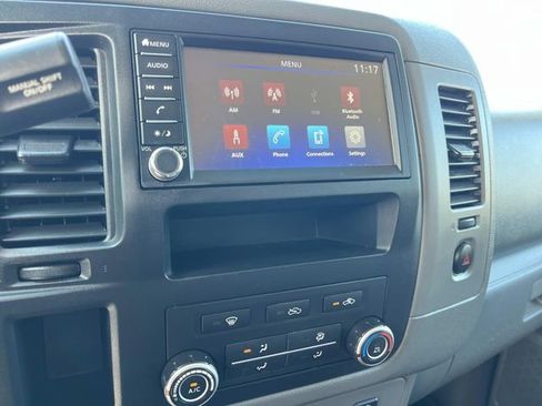 Used 2020 Nissan NV 1500 SV RWD image 18