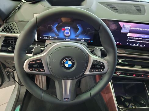 New 2026 BMW X6 xDrive40i w/ Climate Comfort Package image 18