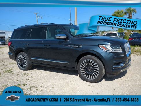 Used 2021 Lincoln Navigator Black Label w/ Cargo Convenience Package AWD/4WD image 2