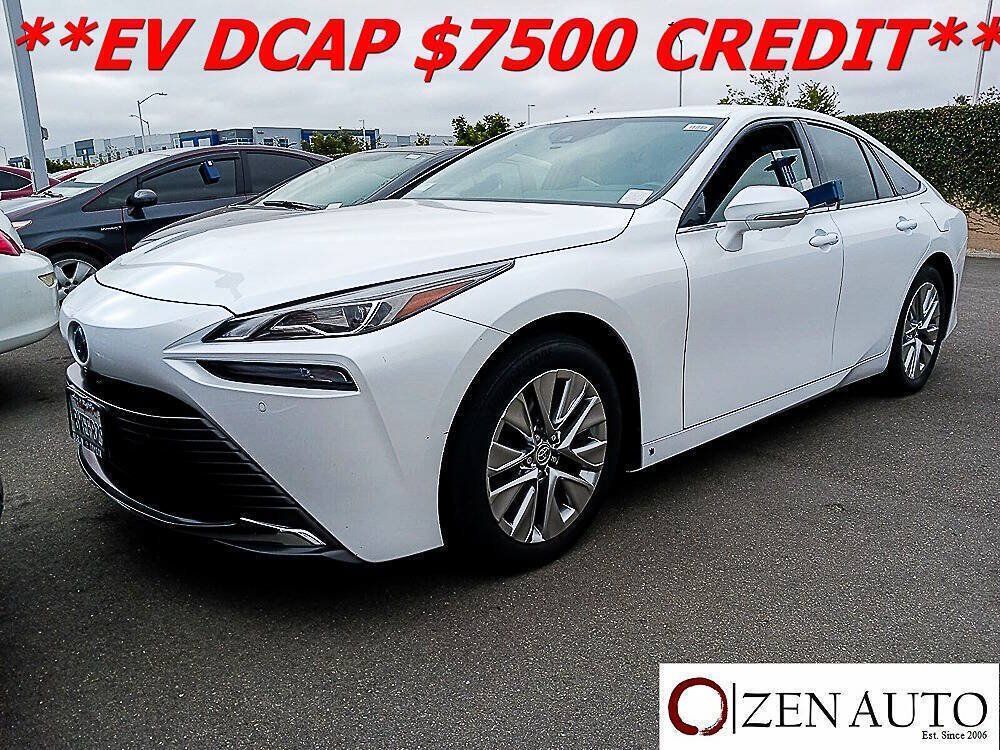 Used 2021 Toyota Mirai w/ Advanced Technology Package RWD image 2