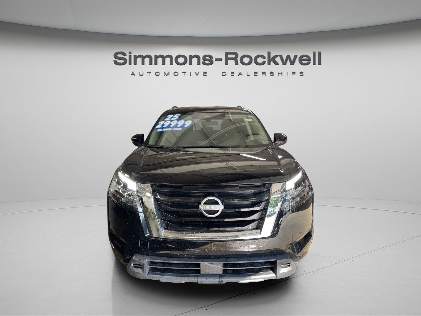 Used 2025 Nissan Pathfinder SV AWD/4WD image 8