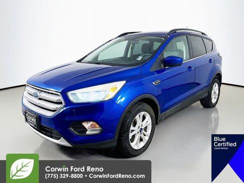 Certified 2018 Ford Escape SE AWD/4WD image 3