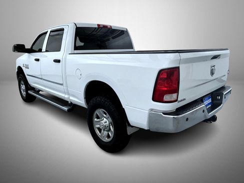 Used 2015 RAM 3500 Tradesman w/ Chrome Appearance Group AWD/4WD image 7