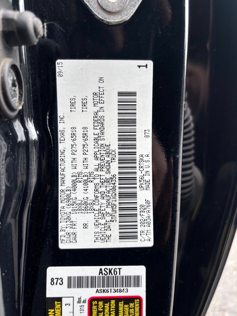 Used 2016 Toyota Tundra SR5 w/ TRD Off Road Package AWD/4WD image 17