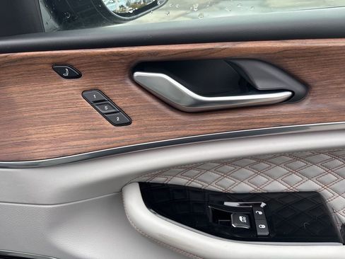 Used 2021 Jeep Grand Cherokee L Summit w/ Luxury Tech Group V image 35