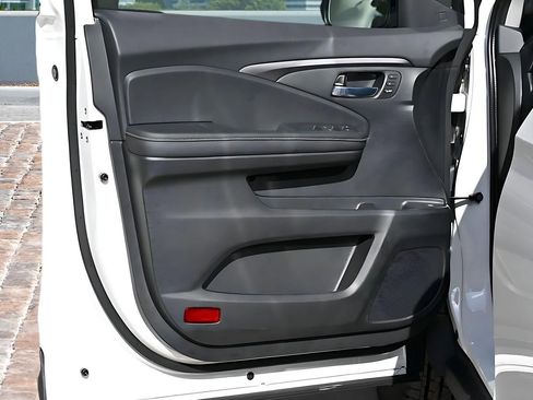 New 2026 Honda Ridgeline Sport image 10