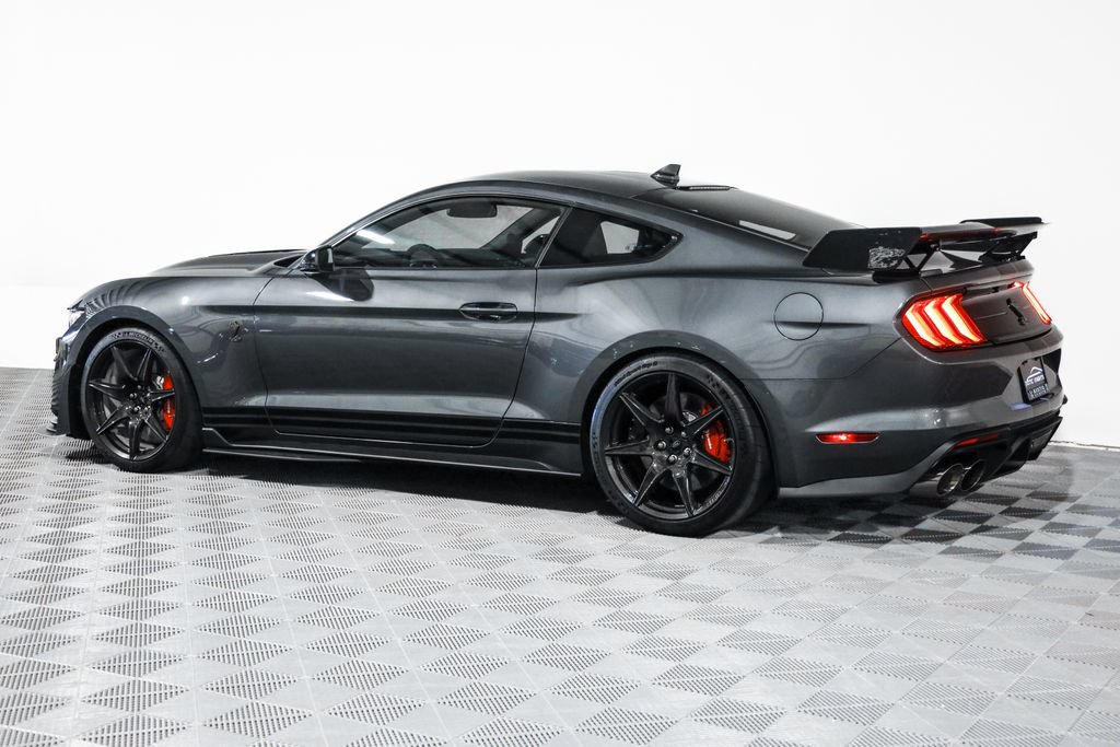 Used 2022 Ford Mustang Shelby GT500 w/ Carbon Fiber Track Pack RWD image 23