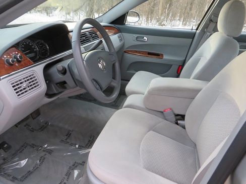 Used 2006 Buick LaCrosse CX image 9