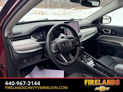 Used 2022 Jeep Compass Limited image 18