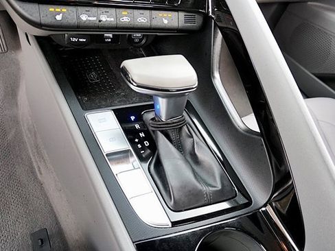 Used 2021 Hyundai Elantra SEL w/ Convenience Package image 29