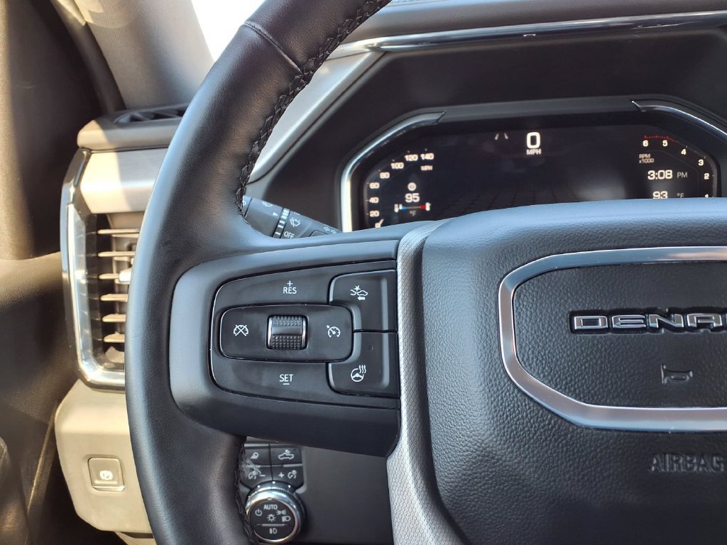 Used 2024 GMC Sierra 2500 Denali w/ Technology Package AWD/4WD image 35