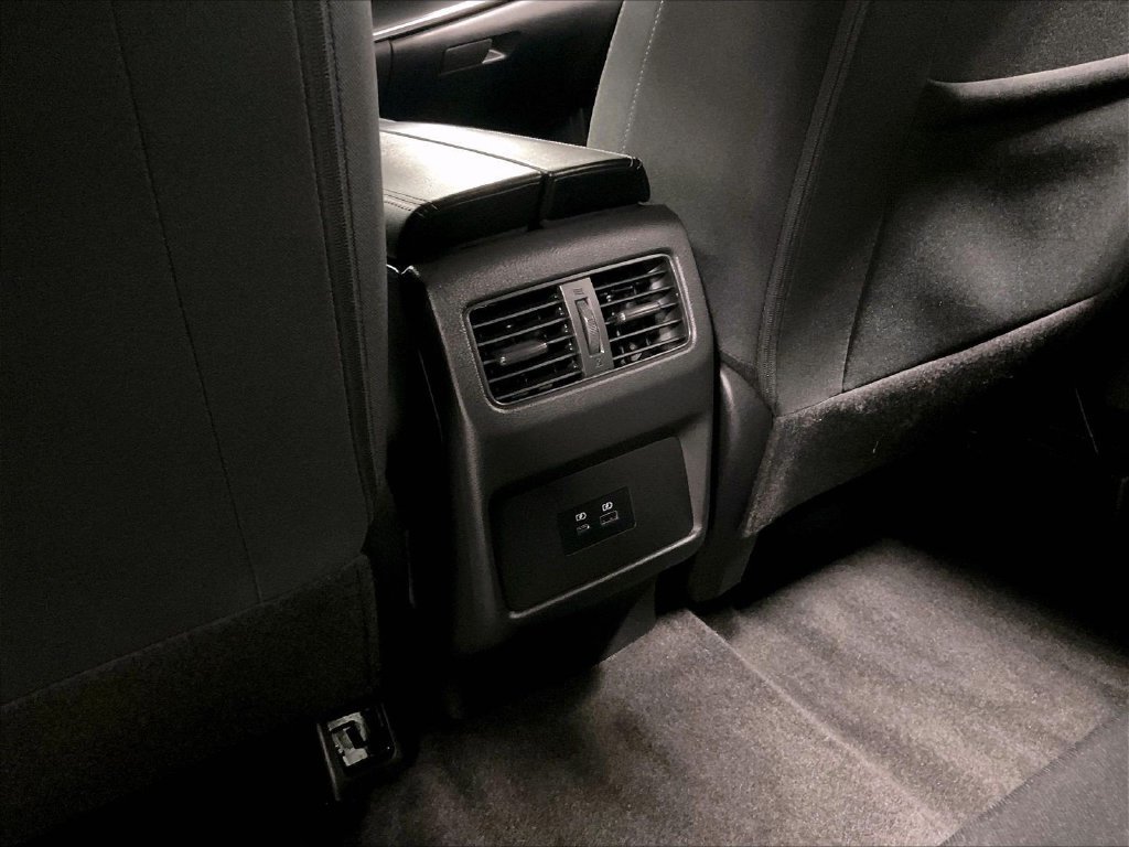 Certified 2023 Nissan Rogue SV AWD/4WD image 28