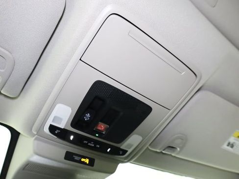 Used 2024 Honda Accord EX image 21