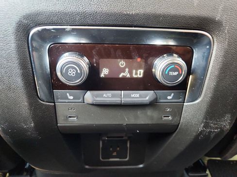 Used 2025 GMC Yukon Denali AWD/4WD image 21