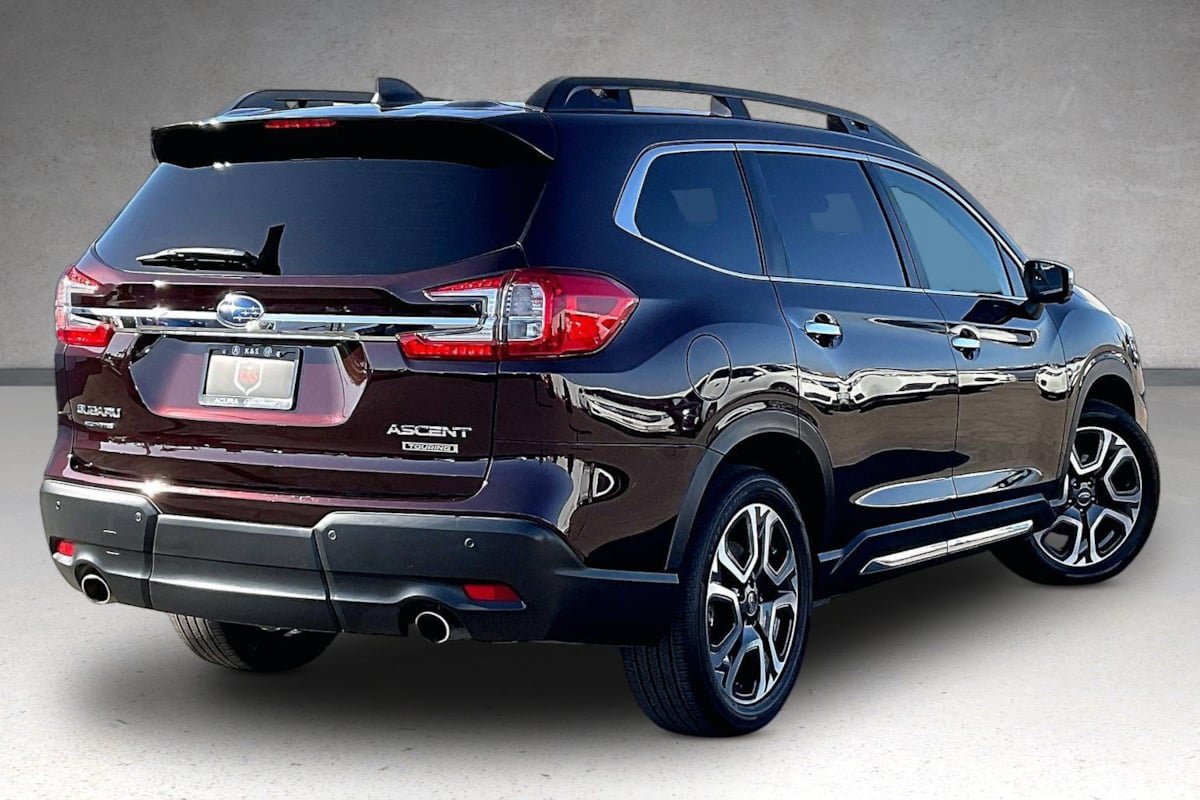Used 2023 Subaru Ascent Touring AWD/4WD image 35