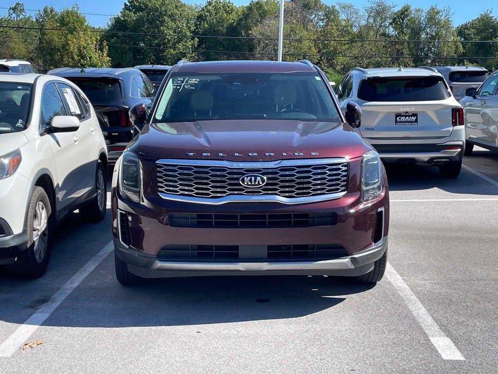 Used 2020 Kia Telluride EX w/ EX Premium Package FWD image 2