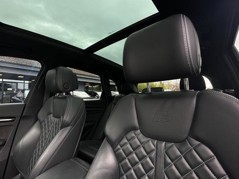 Used 2020 Audi SQ5 Premium Plus w/ Premium Plus Package image 4