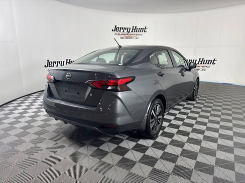 Used 2024 Nissan Versa S w/ S Plus Package image 10