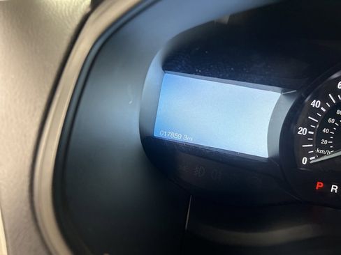 Used 2022 Ford Edge Titanium image 5