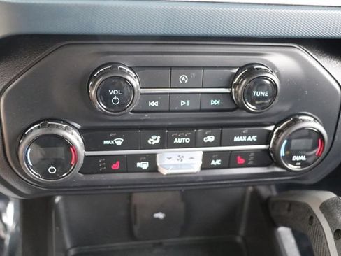 Used 2024 Ford Bronco Outer Banks AWD/4WD image 24