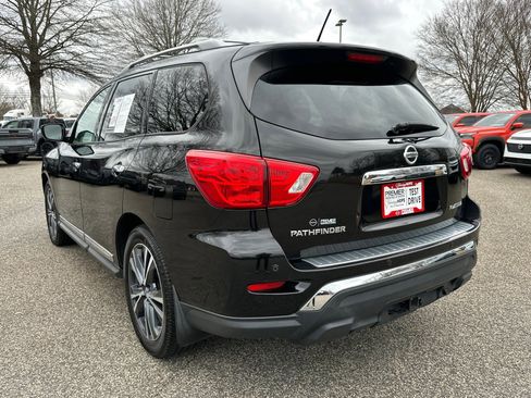 Used 2018 Nissan Pathfinder Platinum image 7
