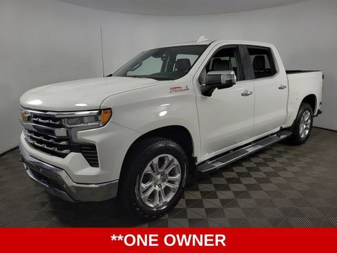 Used 2023 Chevrolet Silverado 1500 LTZ w/ LTZ Premium Package AWD/4WD image 5
