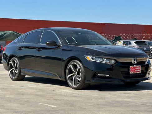 Used 2020 Honda Accord Sport image 10