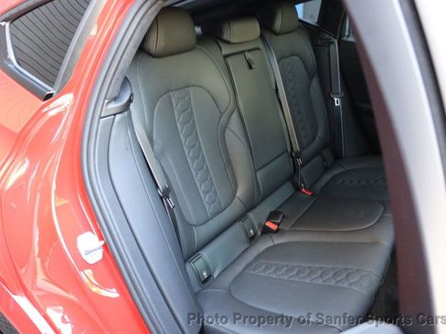 Used 2024 BMW X6 M Competition image 36