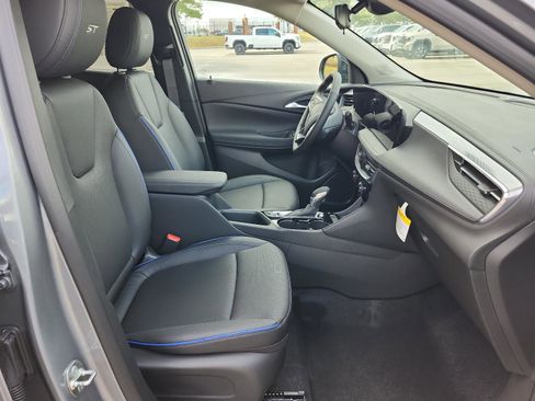 New 2026 Buick Encore GX Sport Touring w/ Comfort Package image 8