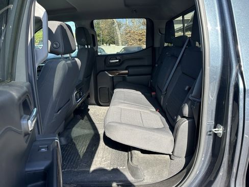 Used 2020 GMC Sierra 1500 Elevation w/ Elevation Value Package image 8