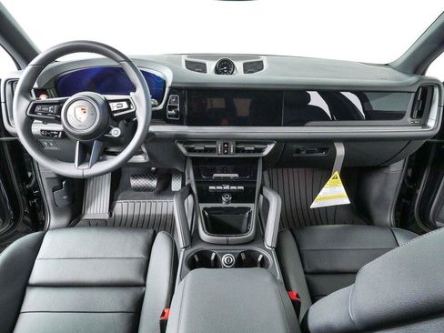 New 2026 Porsche Cayenne AWD/4WD image 20