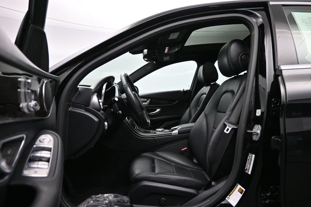Used 2018 Mercedes-Benz C 300 4MATIC Sedan image 23