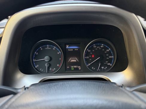 Used 2018 Toyota RAV4 LE w/ All Weather Liner Package AWD/4WD image 12