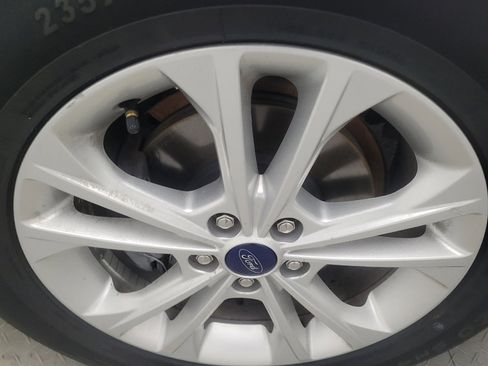 Used 2018 Ford Escape SE FWD image 31
