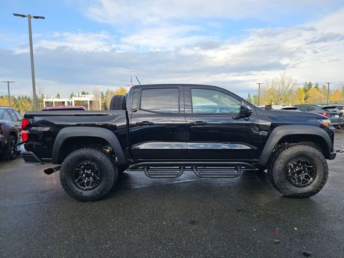 New 2025 Chevrolet Colorado ZR2 w/ ZR2 Bison Edition image 7