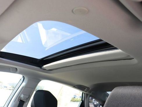 Certified 2023 Honda Accord EX image 27