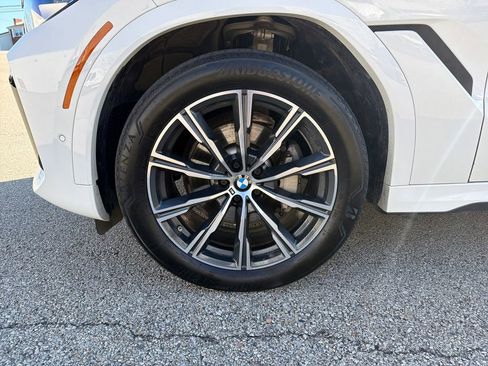 Used 2021 BMW X6 xDrive40i w/ M Sport Package AWD/4WD image 24