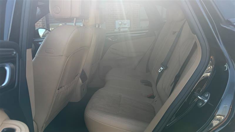 Used 2018 Porsche Macan S AWD/4WD image 17