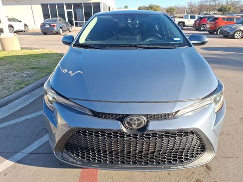 Used 2021 Toyota Corolla LE image 8