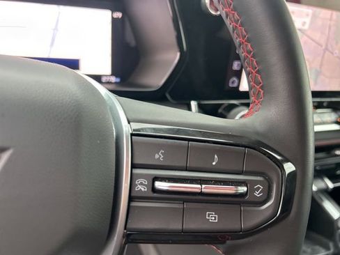 New 2025 Chevrolet Colorado Z71 w/ Midnight Edition image 20