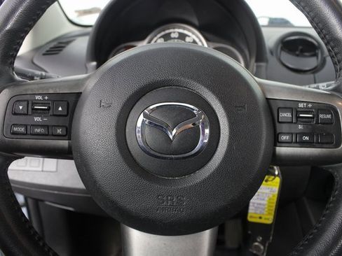 Used 2013 MAZDA MAZDA2 Touring image 10