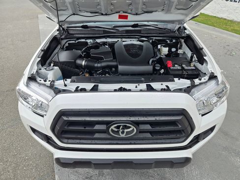 Used 2023 Toyota Tacoma SR AWD/4WD image 18