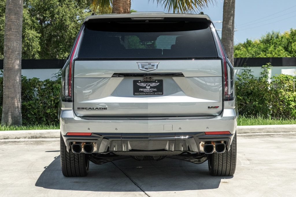 Used 2026 Cadillac Escalade V w/ LPO, ONYX Package AWD/4WD image 6